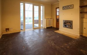 Photo 11- click for photo gallery